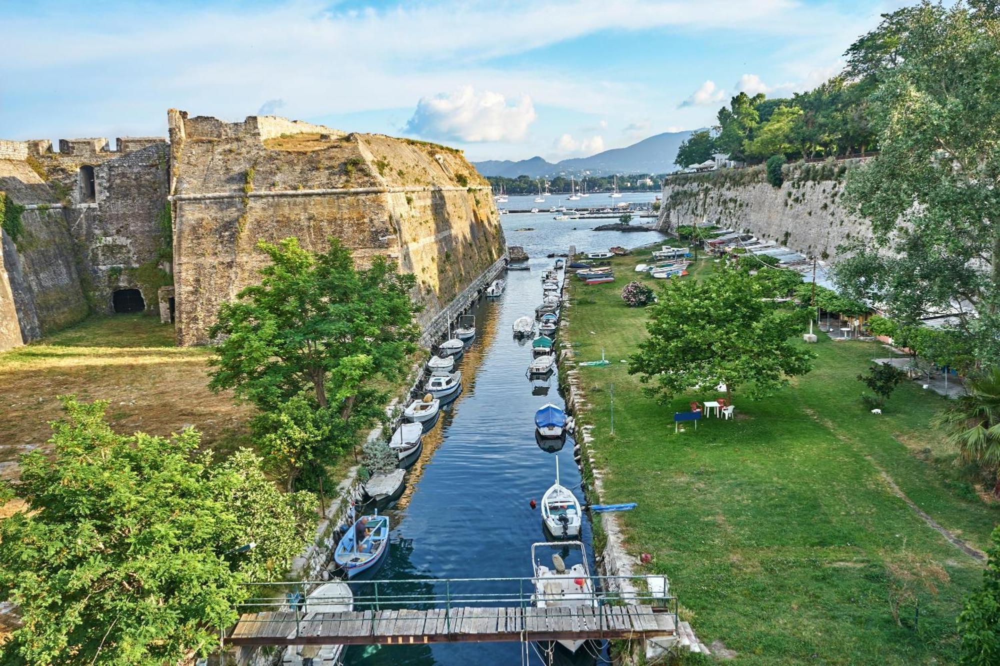 Ikos Odisia Hotel Corfu  Bagian luar foto