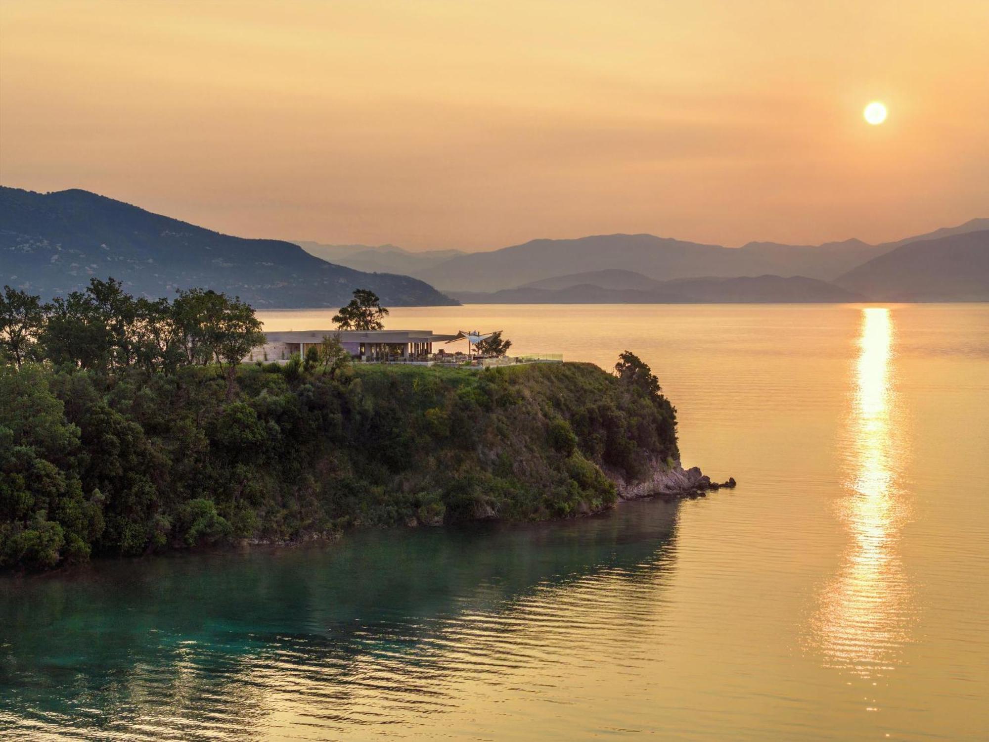 Ikos Odisia Hotel Corfu  Bagian luar foto
